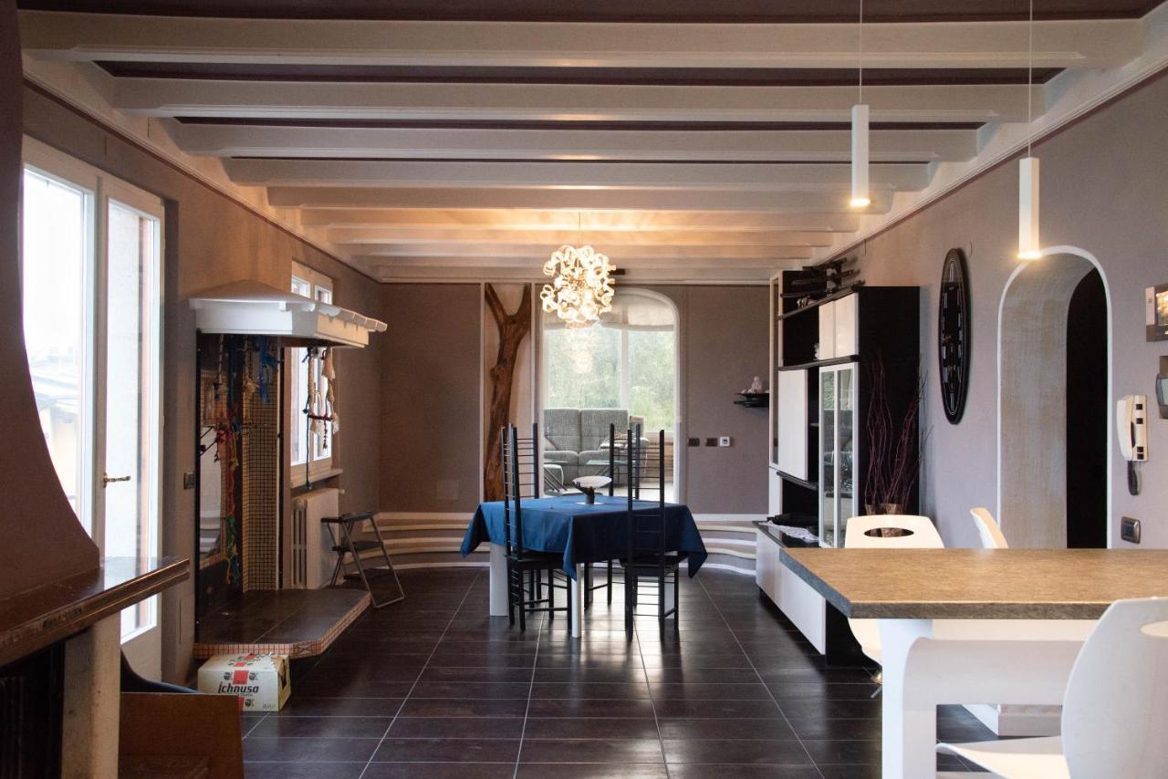 Guesthouse "Villa Tamas" Лимоне-суль-Гарда Экстерьер фото